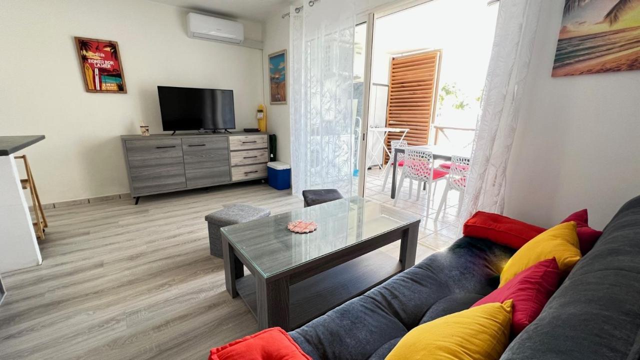 L'Eden Cocoon 3 Etoiles Proche Plage Saint Gilles Les Bains Exterior photo